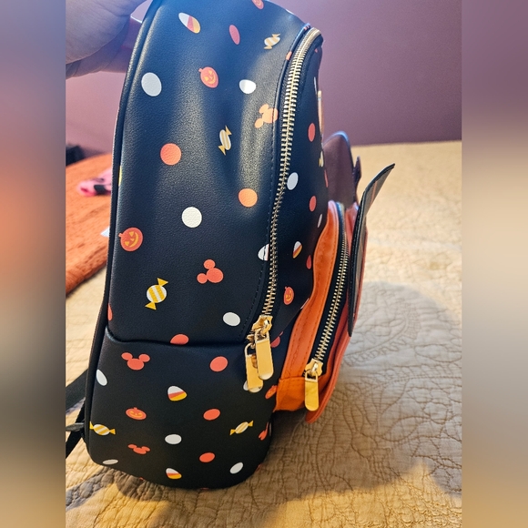 Disney Mickey Mouse Halloween Pumpkin Backpack - Picture 3 of 4